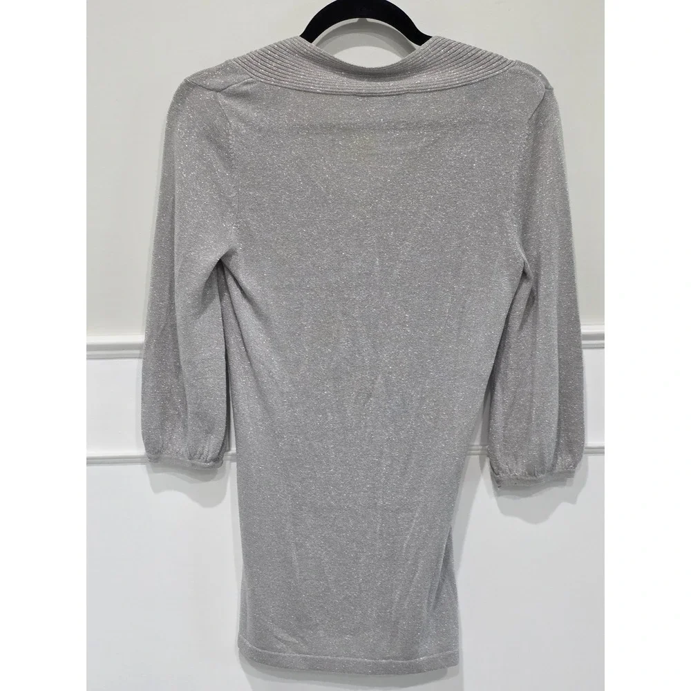 White House Black Market Silver Metallic V-Neck 3/4 Sleeve Knit Top Small - Picture 2 of 6